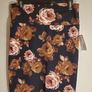 LulaRoe Cassie